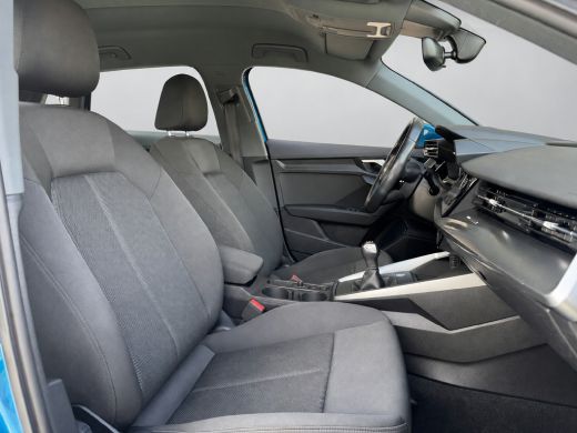 Audi A3 Sportback 30 TFSI PRO LINE VIRTUAL/NAVI/CRUISE/CARPLAY ActivLease financial lease
