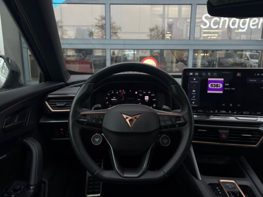 CUPRA Formentor 1.5 TSI e-Hybrid 272 pk VZ Performance | Panoramadak | Wegklapbare Trekhaak | Rondomzicht camera ... ActivLease financial lease
