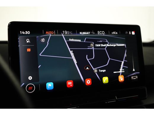 CUPRA Leon Sportstourer e-Hybrid l Camera l Stuurverwarming l Adapt. Cr Control l Full LED l 18" l PDC V & A l Navigatie ... ActivLease financial lease