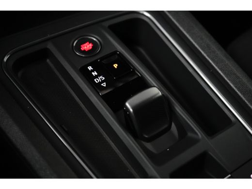 CUPRA Leon Sportstourer e-Hybrid l Camera l Stuurverwarming l Adapt. Cr Control l Full LED l 18" l PDC V & A l Navigatie ... ActivLease financial lease