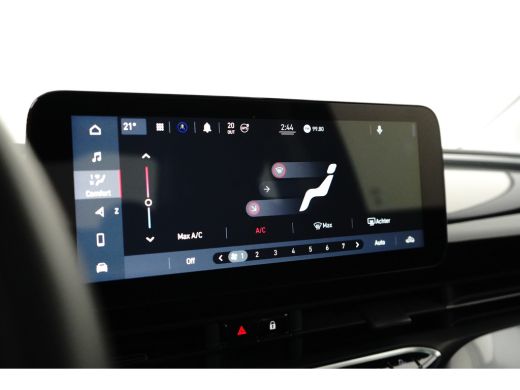 Fiat 500 3+1 Icon 42 kWh l Pano Dak l Camera l 17" Velgen l Full LED Dagrij l Navigatie l Cr Control l Dod... ActivLease financial lease
