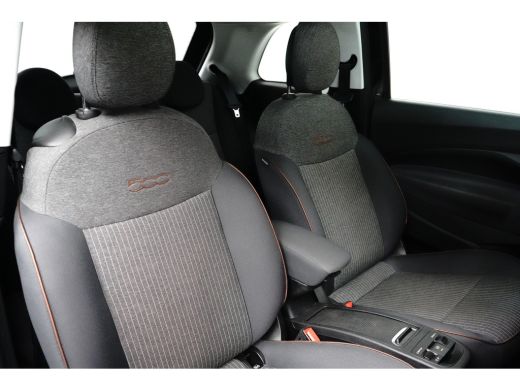 Fiat 500 3+1 Icon 42 kWh l Pano Dak l Camera l 17" Velgen l Full LED Dagrij l Navigatie l Cr Control l Dod... ActivLease financial lease