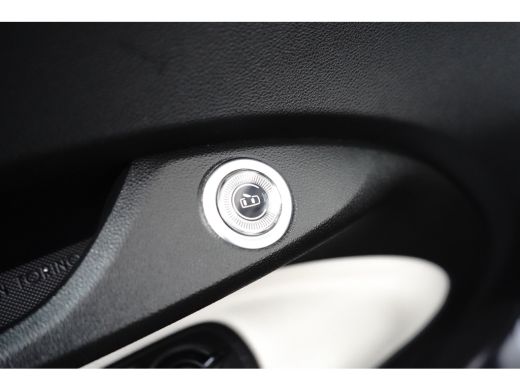 Fiat 500C La Prima 42 kWh l Leder l 17" l Adaptive Cr Control l Stuurverwarming l Cabrio! l Navigatie l Sid... ActivLease financial lease