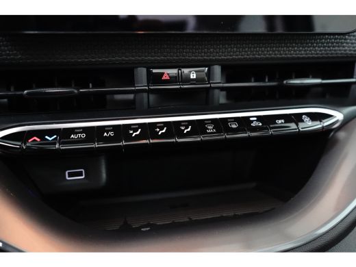 Fiat 500C La Prima 42 kWh l Leder l 17" l Adaptive Cr Control l Stuurverwarming l Cabrio! l Navigatie l Sid... ActivLease financial lease