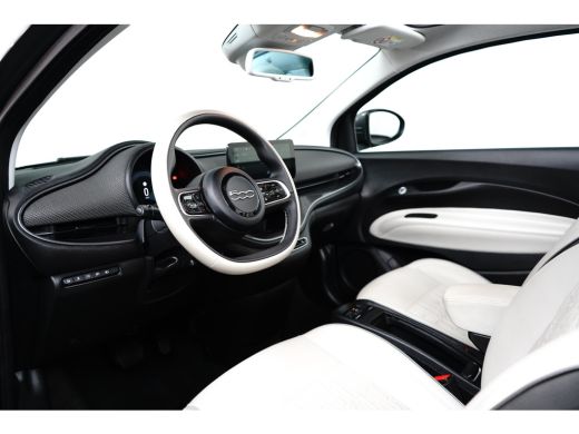 Fiat 500C La Prima 42 kWh l Leder l 17" l Adaptive Cr Control l Stuurverwarming l Cabrio! l Navigatie l Sid... ActivLease financial lease
