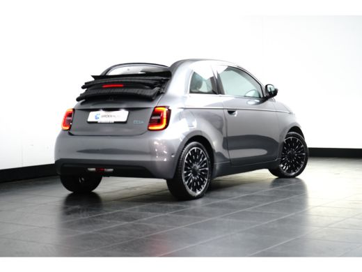 Fiat 500C La Prima 42 kWh l Leder l 17" l Adaptive Cr Control l Stuurverwarming l Cabrio! l Navigatie l Sid... ActivLease financial lease