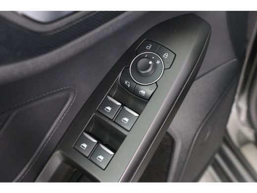 Ford Focus 1.0 EcoBoost Hybrid ST Line X | Open Dak | LED | Winterpack | B&O | AGR Stoel | Cruise Adaptive |... ActivLease financial lease
