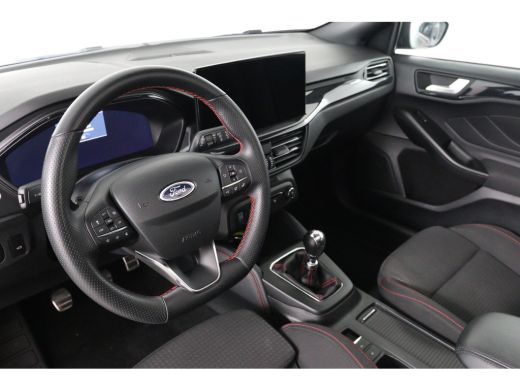 Ford Focus 1.0 EcoBoost Hybrid ST Line X | Open Dak | LED | Winterpack | B&O | AGR Stoel | Cruise Adaptive |... ActivLease financial lease
