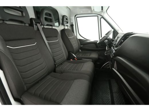 Iveco Daily 35S16V 2.3 157PK L2H2 | 3500KG Trekgew. | Clima | 3 Zits | Parkeersens. ActivLease financial lease