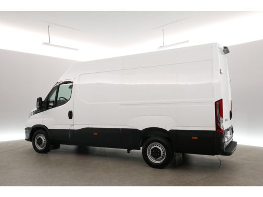 Iveco Daily 35S16V 2.3 157PK L2H2 | 3500KG Trekgew. | Clima | 3 Zits | Parkeersens. ActivLease financial lease