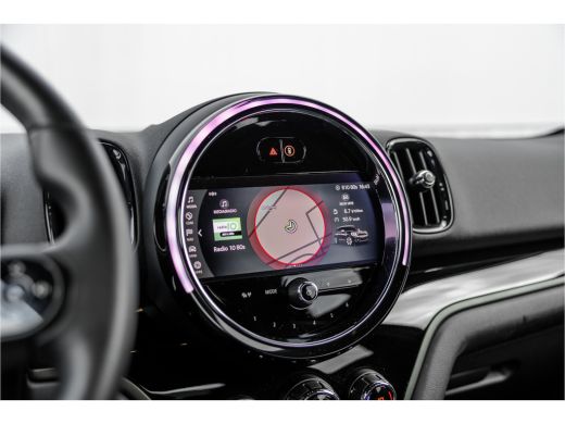 Mini Countryman 1.5 Cooper S E ALL4 Leder / Camera / 18 inch / Carplay ActivLease financial lease