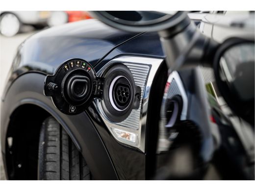Mini Countryman 1.5 Cooper S E ALL4 Leder / Camera / 18 inch / Carplay ActivLease financial lease