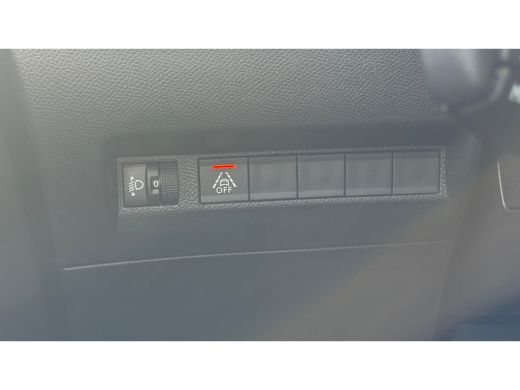 Peugeot 208 1.2 PURETECH 100PK ALLURE PACK / NAVI / LEDER / CLIMA / FULL-LED / PDC / 16" LMV / APPLE CARPLAY ... ActivLease financial lease