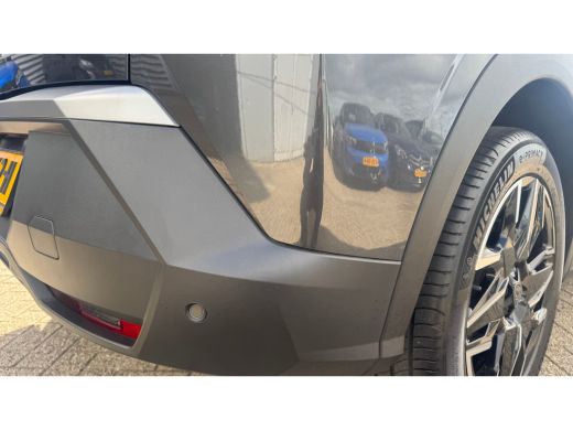 Peugeot 3008 1.2 HYBRID 145PK ALLURE AUTOMAAT / NAVI / LEDER / CLIMA / FULL-LED / 19" LMV / KEYLESS / CAMERA /... ActivLease financial lease