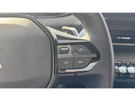 Peugeot 3008 1.2 PURETECH 130PK GT PACK AUTOMAAT / NAVI / LEDER / CLIMA / PDC / 19" LMV / APPLE CARPLAY / FOCA... ActivLease financial lease