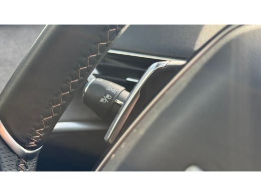 Peugeot 3008 1.2 PURETECH 130PK GT PACK AUTOMAAT / NAVI / LEDER / CLIMA / PDC / 19" LMV / APPLE CARPLAY / FOCA... ActivLease financial lease