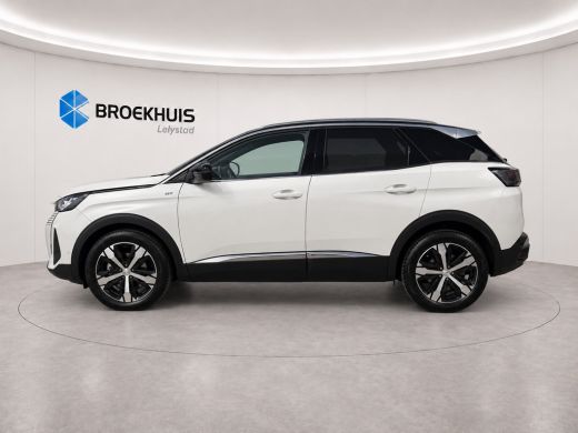 Peugeot 3008 1.2 PURETECH 130PK GT PACK AUTOMAAT / NAVI / LEDER / CLIMA / PDC / 19" LMV / APPLE CARPLAY / FOCA... ActivLease financial lease