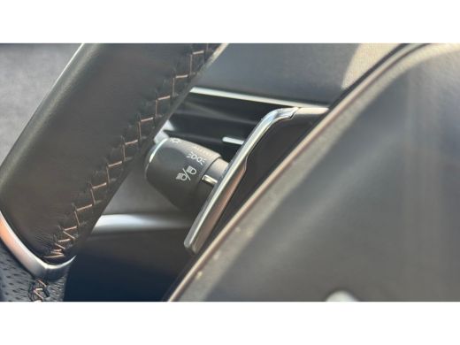 Peugeot 3008 1.2 PURETECH 130PK GT PACK AUTOMAAT / NAVI / LEDER / CLIMA / PDC / 19" LMV / APPLE CARPLAY / FOCA... ActivLease financial lease