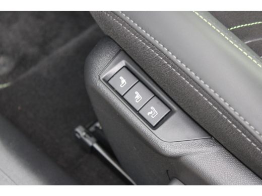Peugeot e-208 EV GT 51 kWh | Fase 3 laden | SOH 96% | Luxe stoelen | Massage | Stoelverwarming | Navigatie | Ca... ActivLease financial lease