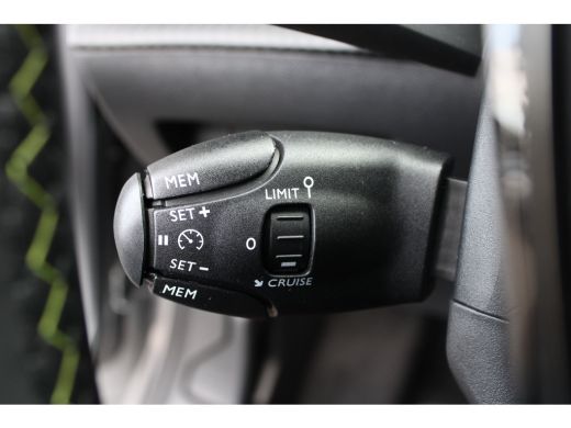 Peugeot e-208 EV GT 51 kWh | Fase 3 laden | SOH 96% | Luxe stoelen | Massage | Stoelverwarming | Navigatie | Ca... ActivLease financial lease