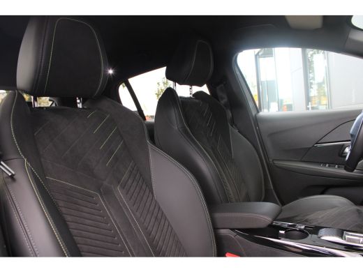Peugeot e-208 EV GT 51 kWh | Fase 3 laden | SOH 96% | Luxe stoelen | Massage | Stoelverwarming | Navigatie | Ca... ActivLease financial lease