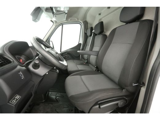 Renault Master 2.3 dCi 145PK L3H2 N1 | Airco | Camera | Cruise | 3 Zits | Dubbellucht | 3000KG Trekgew. | Carpla... ActivLease financial lease