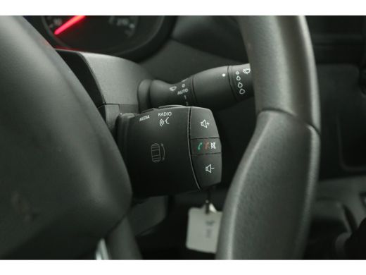 Renault Master 2.3 dCi 150PK L2H2 | Airco | Cruise | Camera | Carplay | 3 Zits | Elektrpakket ActivLease financial lease