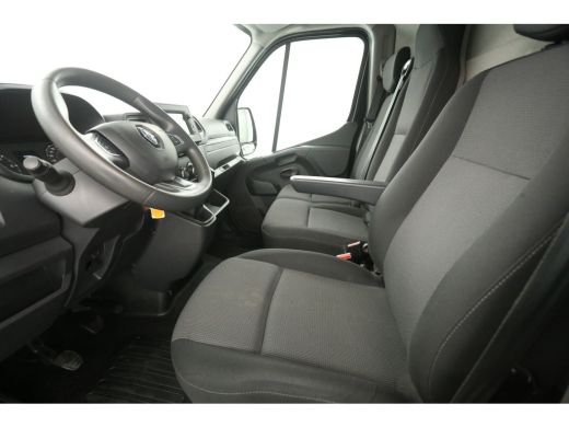 Renault Master 2.3 dCi 150PK L2H2 | Airco | Cruise | Camera | Carplay | 3 Zits | Elektrpakket ActivLease financial lease