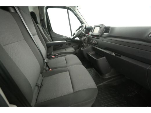Renault Master 2.3 dCi 150PK L2H2 | Airco | Cruise | Camera | Carplay | 3 Zits | Elektrpakket ActivLease financial lease