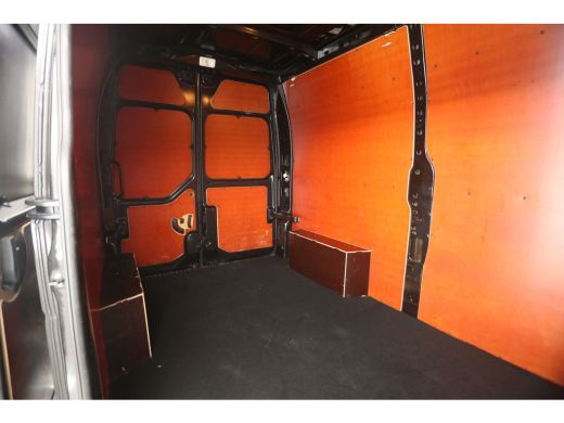 Renault Master 2.3 dCi 150PK L2H2 | Airco | Cruise | Camera | Carplay | 3 Zits | Elektrpakket ActivLease financial lease