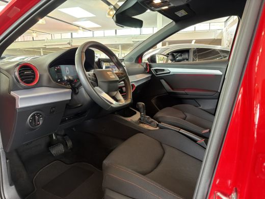 Seat Ibiza TSI 116PK DSG FR-SPORT CAMERA/CARPLAY/STOELVERWARMING ActivLease financial lease