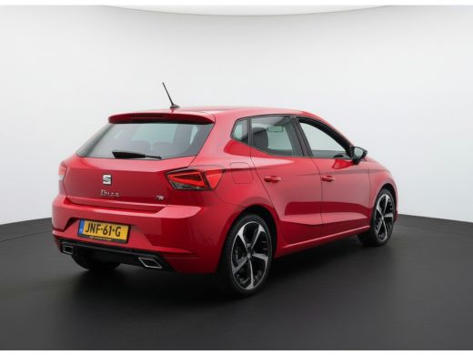 Seat Ibiza TSI 116PK DSG FR-SPORT CAMERA/CARPLAY/STOELVERWARMING ActivLease financial lease