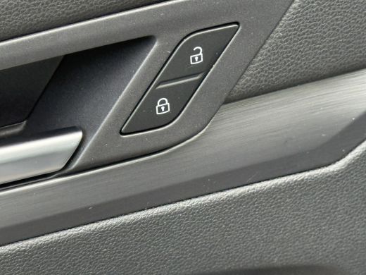 Volkswagen Golf 1.4 eHybrid ActivLease financial lease