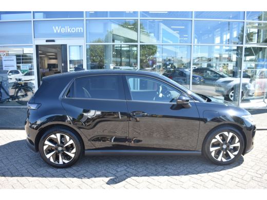 Volkswagen ID. Polo Life First Edition | Airconditioning automatisch, 2-zone (Climatronic) | Automatische afstandsreg... ActivLease financial lease