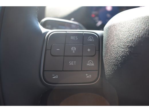 Volkswagen ID. Polo Life First Edition | Airconditioning automatisch, 2-zone (Climatronic) | Automatische afstandsreg... ActivLease financial lease