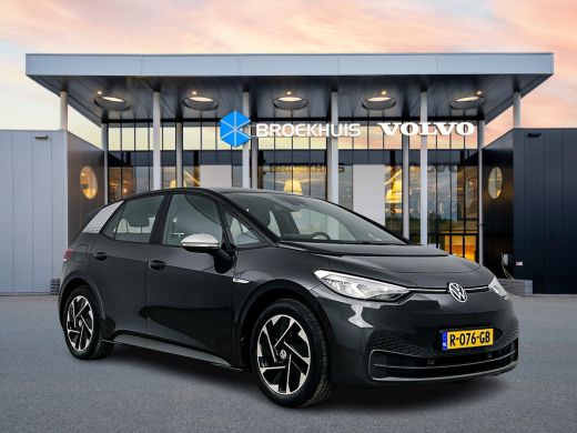 Volkswagen ID.3 First 58 kWh | 18" | Adaptieve Cruise | Stoel/Stuurverwarming | Parkeerverwarming | PDC V+A | Cli... ActivLease financial lease