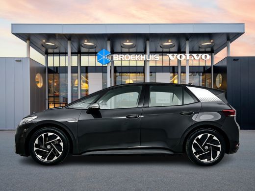 Volkswagen ID.3 First 58 kWh | 18" | Adaptieve Cruise | Stoel/Stuurverwarming | Parkeerverwarming | PDC V+A | Cli... ActivLease financial lease