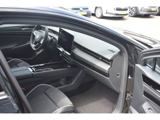 Volkswagen ID.7 Limited Edition Plus | Koplampverlichting LED Matrix (IQ.Light) | Sfeerverlichting interieur (30 ... ActivLease financial lease