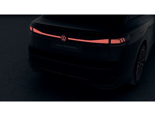 Volkswagen ID.7 Limited Edition Plus | Koplampverlichting LED Matrix (IQ.Light) | Sfeerverlichting interieur (30 ... ActivLease financial lease