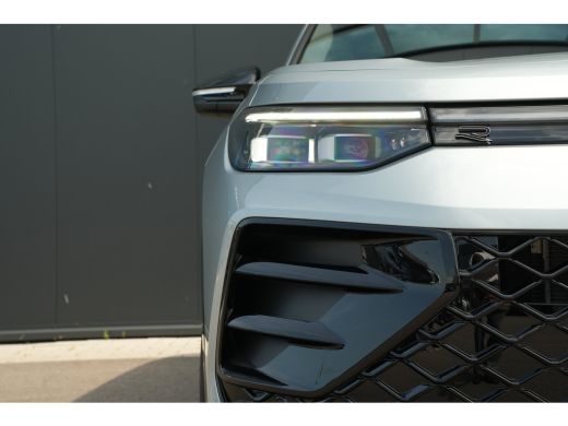 Volkswagen Tayron R-Line Edition | 'App-Connect' draadloze smartphone integratie | Automatische afstandsregeling (A... ActivLease financial lease