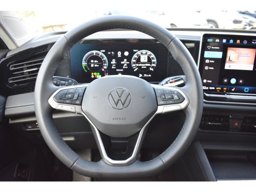 Volkswagen Tiguan Life Edition - eHybrid | 'App-Connect' draadloze smartphone integratie | Automatische afstandsreg... ActivLease financial lease