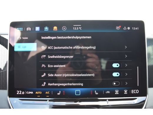Volkswagen Tiguan Life Edition - eHybrid | 'App-Connect' draadloze smartphone integratie | Automatische afstandsreg... ActivLease financial lease