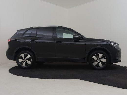 Volkswagen Tiguan Life Edition - eHybrid | 'App-Connect' draadloze smartphone integratie | Automatische afstandsreg... ActivLease financial lease