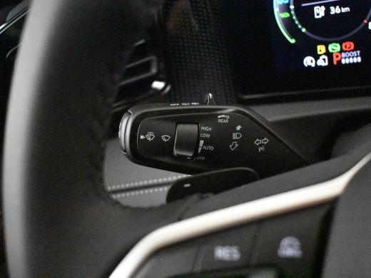 Volkswagen Tiguan Life Edition - eHybrid | 'App-Connect' draadloze smartphone integratie | Automatische afstandsreg... ActivLease financial lease