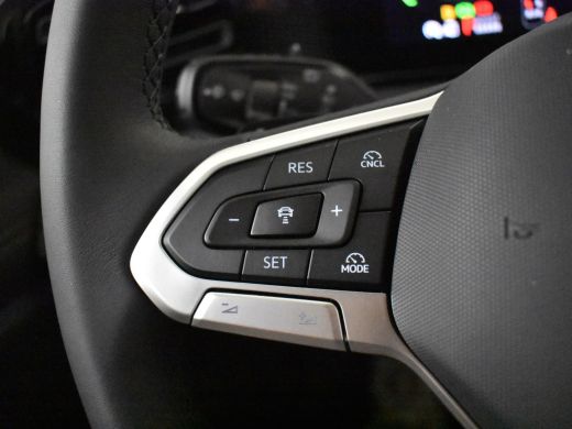 Volkswagen Tiguan Life Edition - eHybrid | 'App-Connect' draadloze smartphone integratie | Automatische afstandsreg... ActivLease financial lease