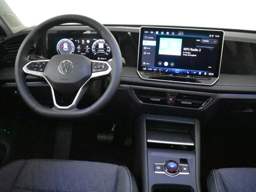 Volkswagen Tiguan Life Edition - eHybrid | 'App-Connect' draadloze smartphone integratie | Automatische afstandsreg... ActivLease financial lease