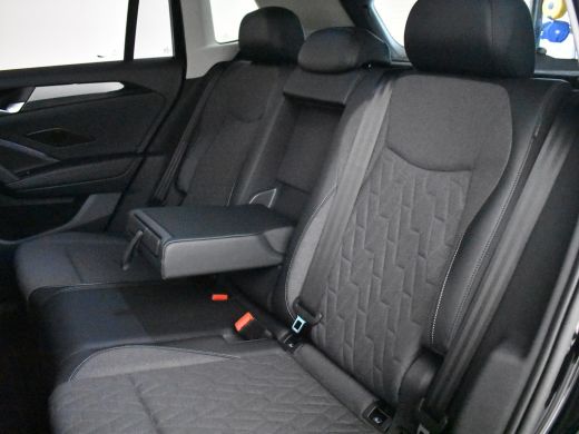 Volkswagen Tiguan Life Edition - eHybrid | 'App-Connect' draadloze smartphone integratie | Automatische afstandsreg... ActivLease financial lease