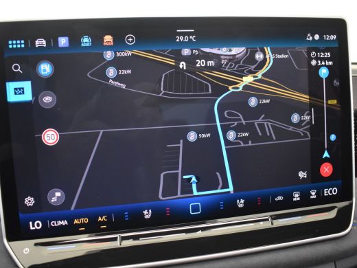 Volkswagen Tiguan R-Line Edition - eHybrid | 'App-Connect' draadloze smartphone integratie | Automatische afstandsr... ActivLease financial lease