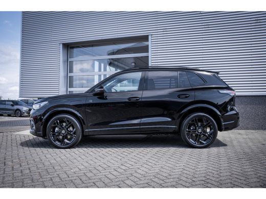 Volkswagen Tiguan R-Line Edition - eHybrid | 'App-Connect' draadloze smartphone integratie | Automatische afstandsr... ActivLease financial lease