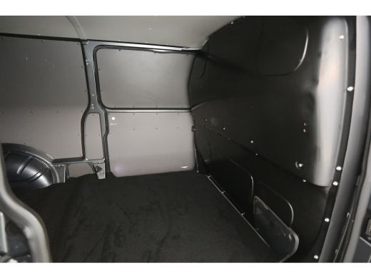 Volkswagen Transporter 2.0 TDI L2H1 150PK | Automaat | Airco | Camera | Cruise | 3 Zits | Trekhaak | Carplay | 2xSchuifdeur ActivLease financial lease
